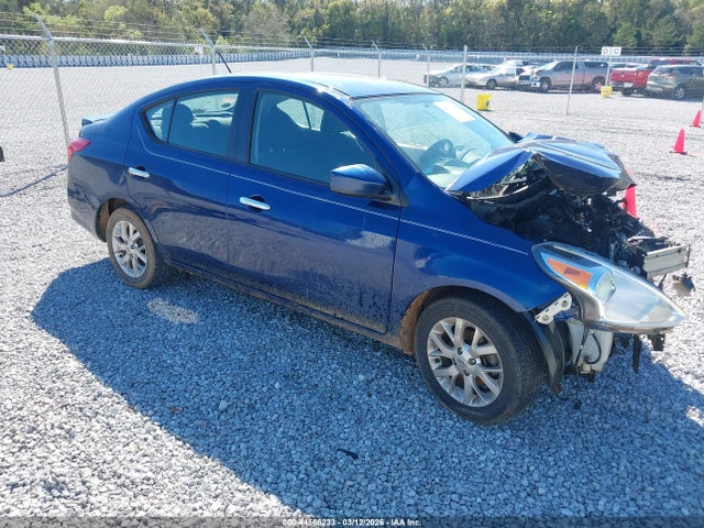Salvage Nissan Versa Image