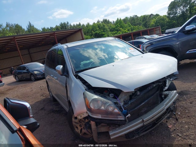 Salvage Honda Odyssey Image