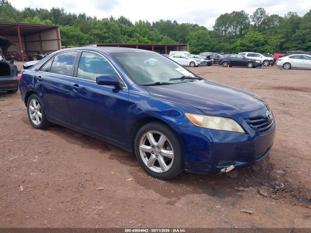 Salvage Toyota Camry Image