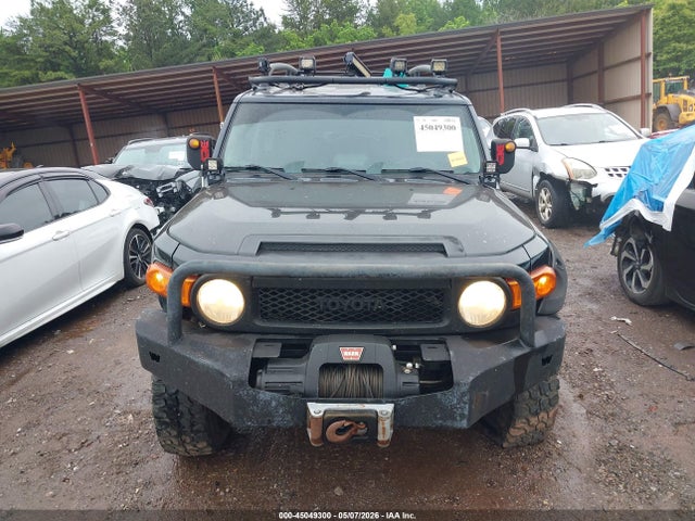 Toyota FJ Cruiser