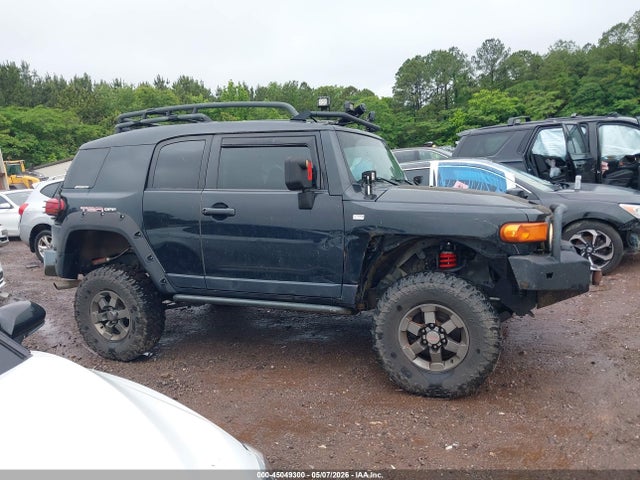 Toyota FJ Cruiser