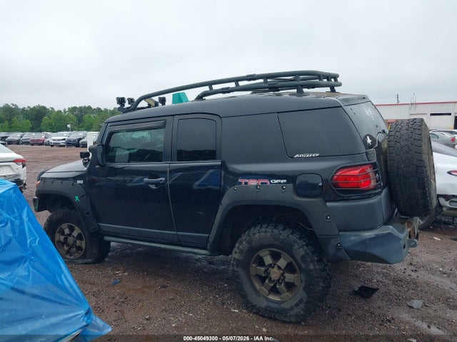 Toyota FJ Cruiser