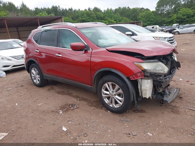 Salvage Nissan Rogue Image
