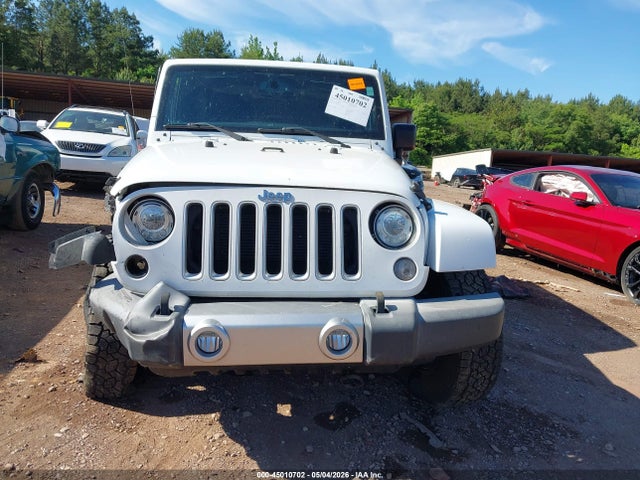 Jeep Wrangler Sahara 4x4