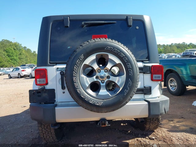 Jeep Wrangler Sahara 4x4