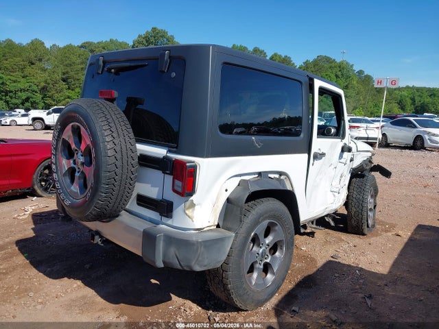 Jeep Wrangler Sahara 4x4