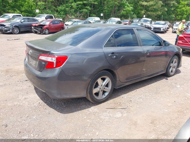 Toyota Camry Se