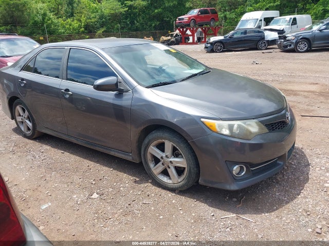 Salvage Toyota Camry Image
