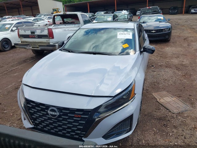 Nissan Altima Sr Fwd