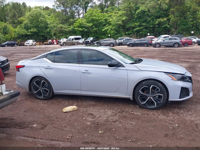 Nissan Altima Sr Fwd