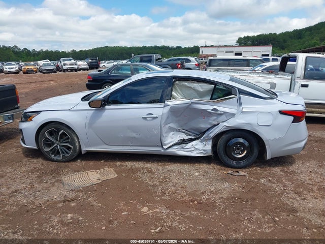 Nissan Altima Sr Fwd