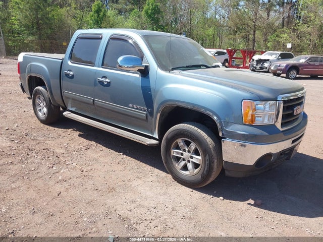 Salvage GMC Sierra 1500 Image
