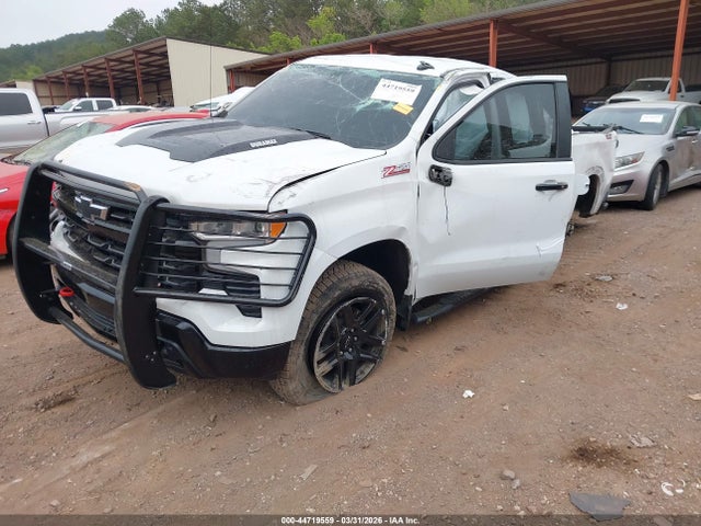 Chevrolet Silverado 1500 4wd  Short Bed Lt Trail Boss