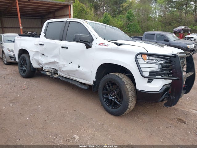Salvage Chevrolet Silverado 1500 Image