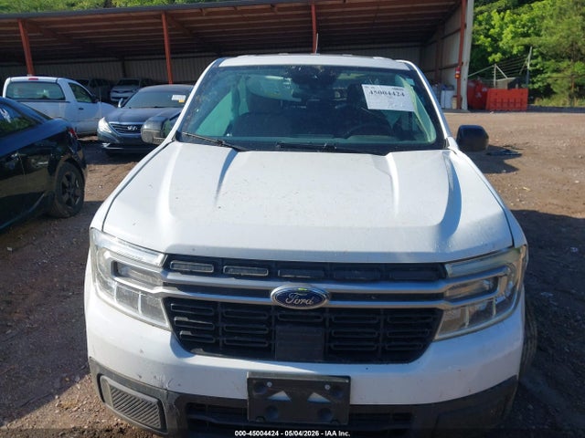 Ford Maverick Lariat