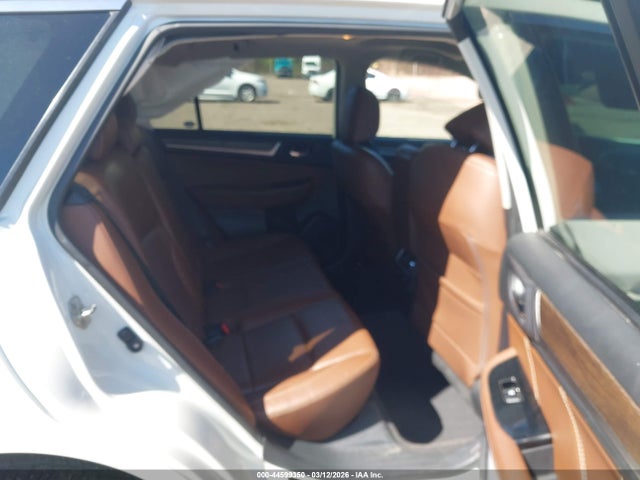 Subaru Outback 2.5i Touring