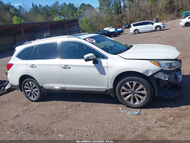 Subaru Outback 2.5i Touring