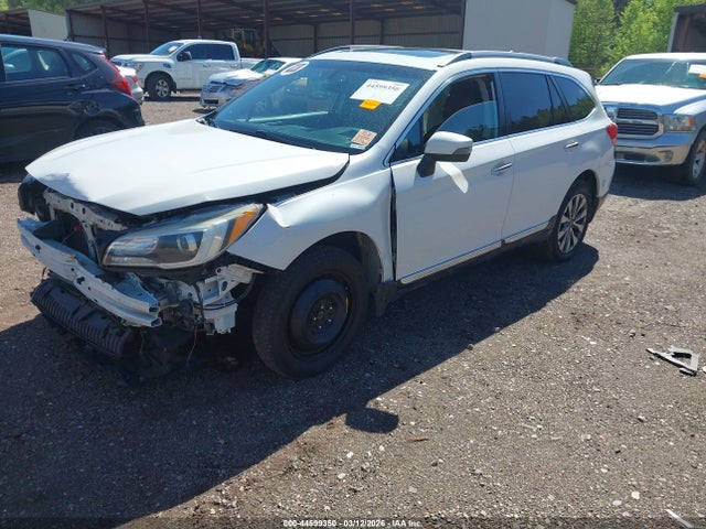 Subaru Outback 2.5i Touring