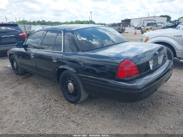 Ford Crown Victoria