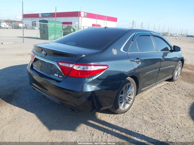 Toyota Camry Se