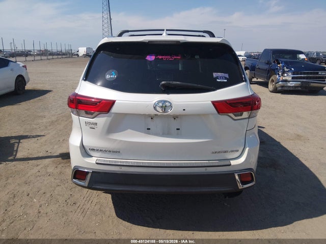 Toyota Highlander Limited Platinum