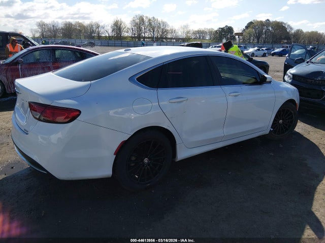 Chrysler 200 Limited