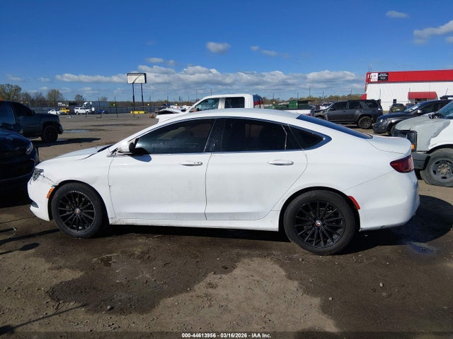 Chrysler 200 Limited