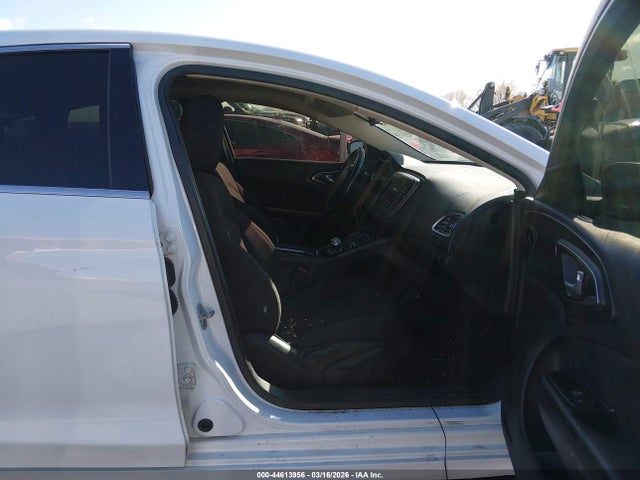 Chrysler 200 Limited