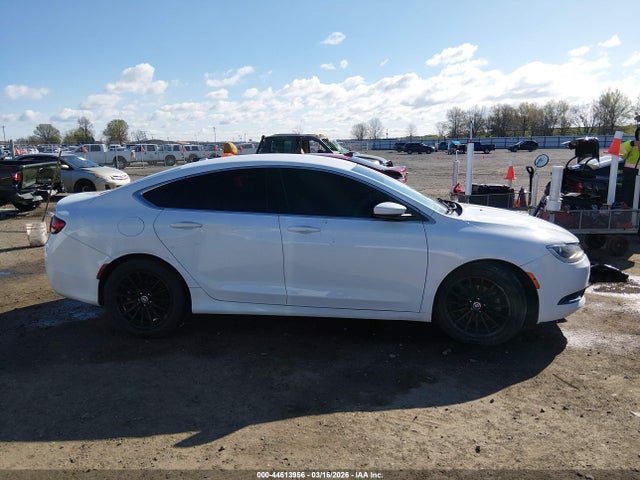 Chrysler 200 Limited