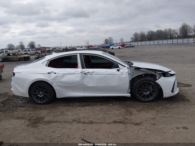 Toyota Camry Xse