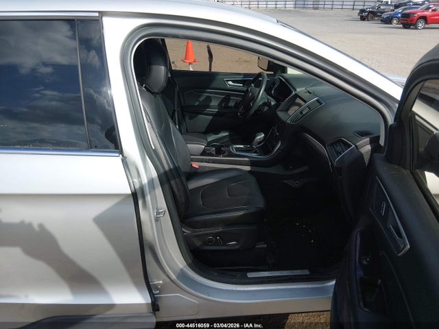 Ford Edge Titanium