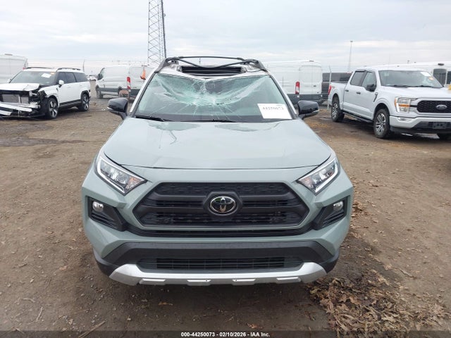 Toyota RAV4 Adventure