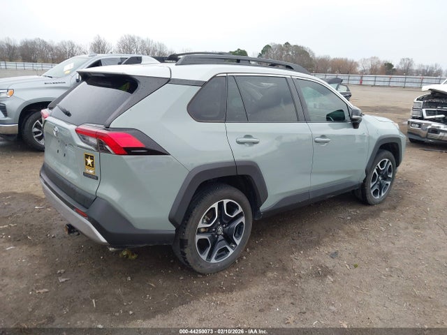 Toyota RAV4 Adventure