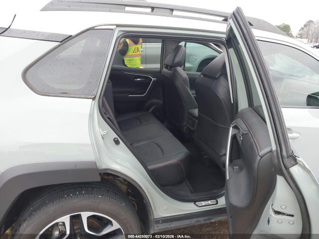 Toyota RAV4 Adventure