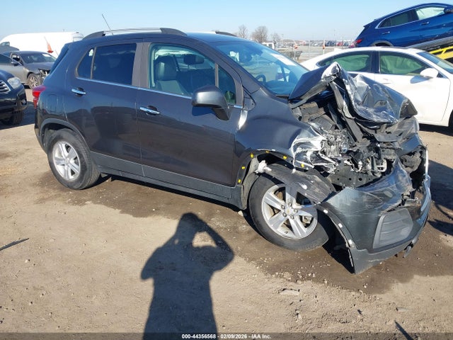 Salvage Chevrolet Trax Image