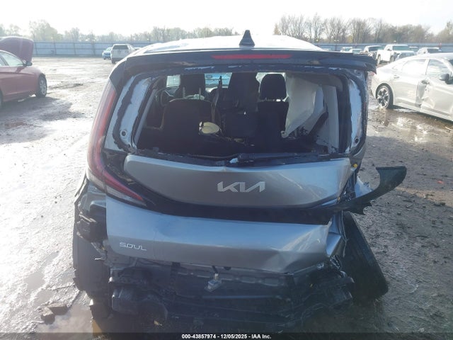Kia Soul Lx
