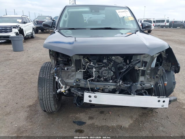 Toyota 4Runner Sr5