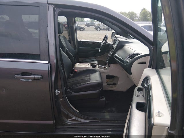 Dodge Grand Caravan Sxt