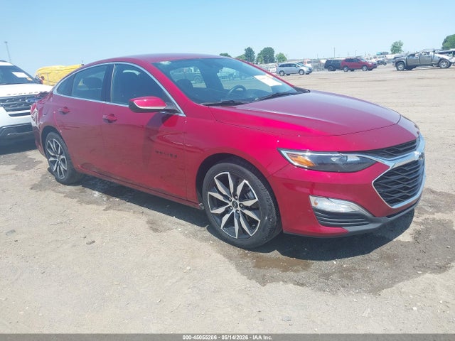 Salvage Chevrolet Malibu Image