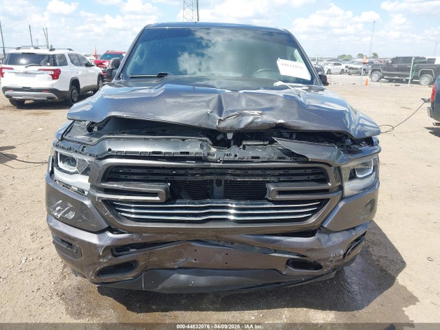 Ram 1500 Laramie  4x2 5'7 Box