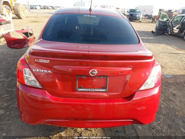 Nissan Versa 1.6 S+