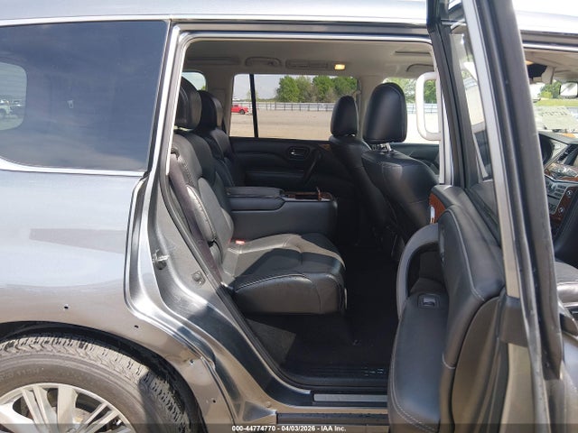 INFINITI Qx
