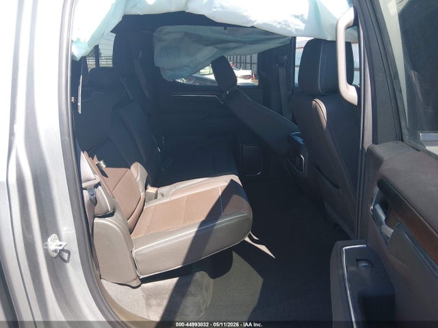 GMC Sierra 1500 4wd  Short Box Denali