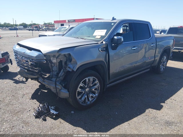 GMC Sierra 1500 4wd  Short Box Denali