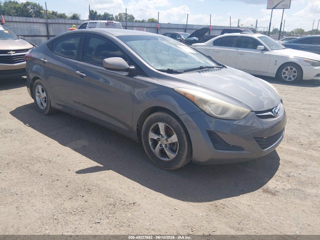 Salvage Hyundai ELANTRA Image