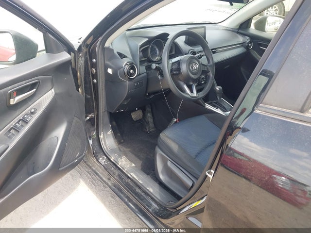 Toyota Yaris Le
