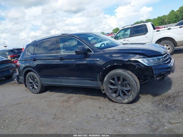 Volkswagen Tiguan 2.0t Se