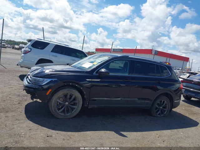 Volkswagen Tiguan 2.0t Se