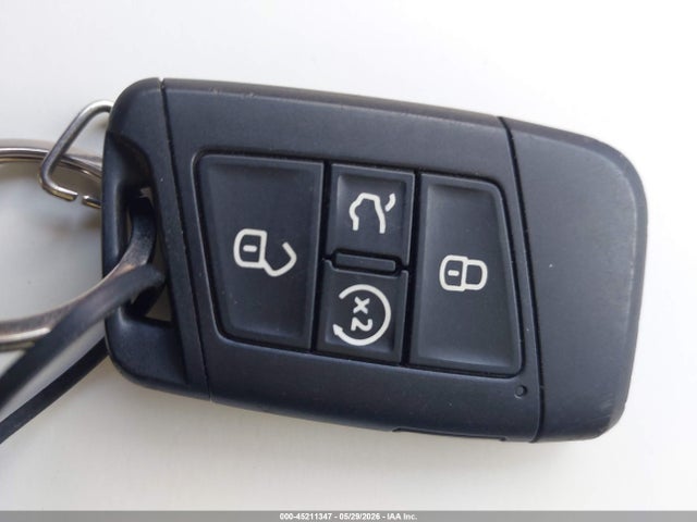 Volkswagen Tiguan 2.0t Se