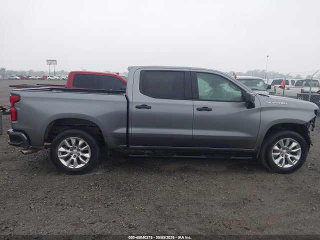 Chevrolet Silverado 1500 2wd  Short Bed Custom